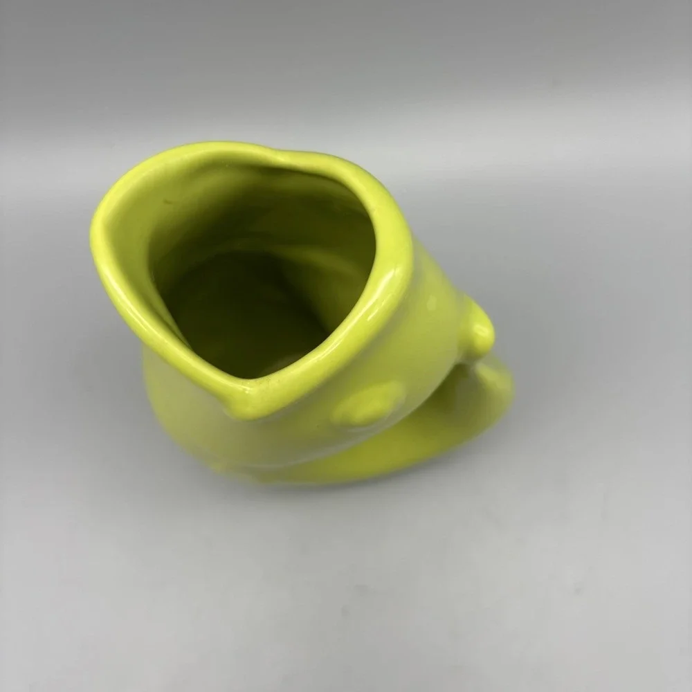 Lime Green Gurgle Pot 6.5